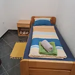 Hukic 公寓 图兹拉