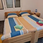 公寓 Hukic 图兹拉
