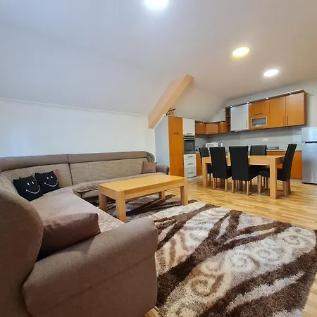 Apartment Hukic Tuzla